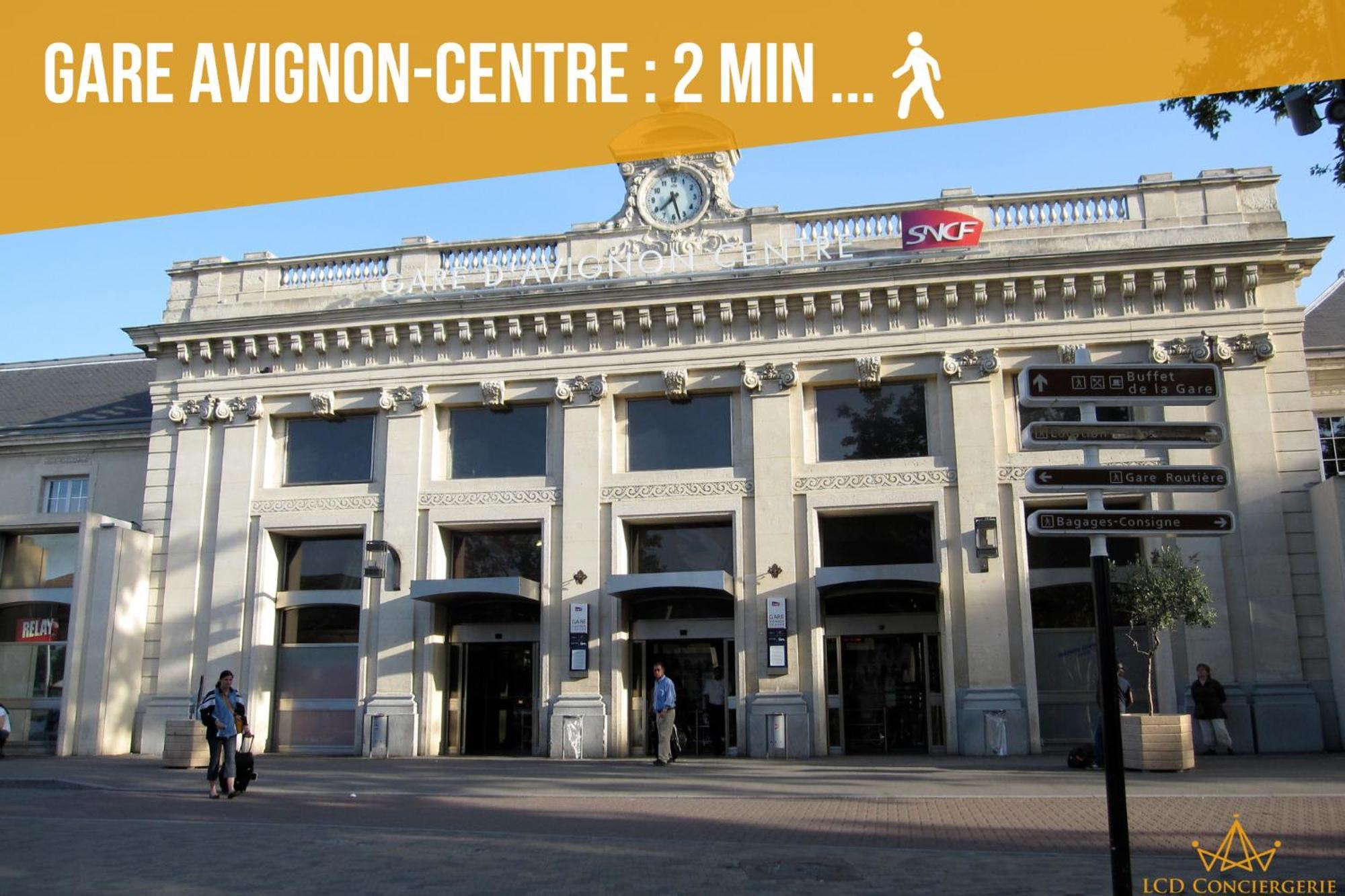 Appartamento Le Rive Droite - Gare Centre - Wifi - Terrasse - Face Remparts Avignone Esterno foto
